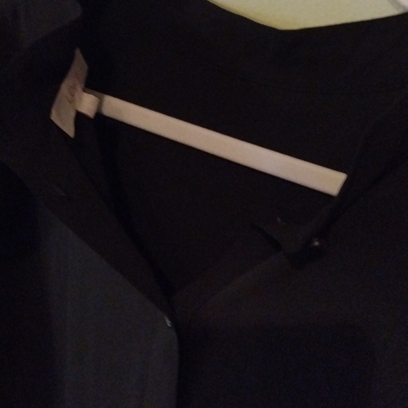 Ann Taylor Loft Long Sleeve Black Button down back M - Picture 5 of 5